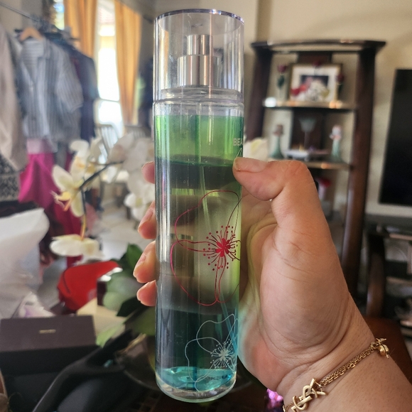 Bath & Body Works Beautiful Day Fine - Picture 2 of 2